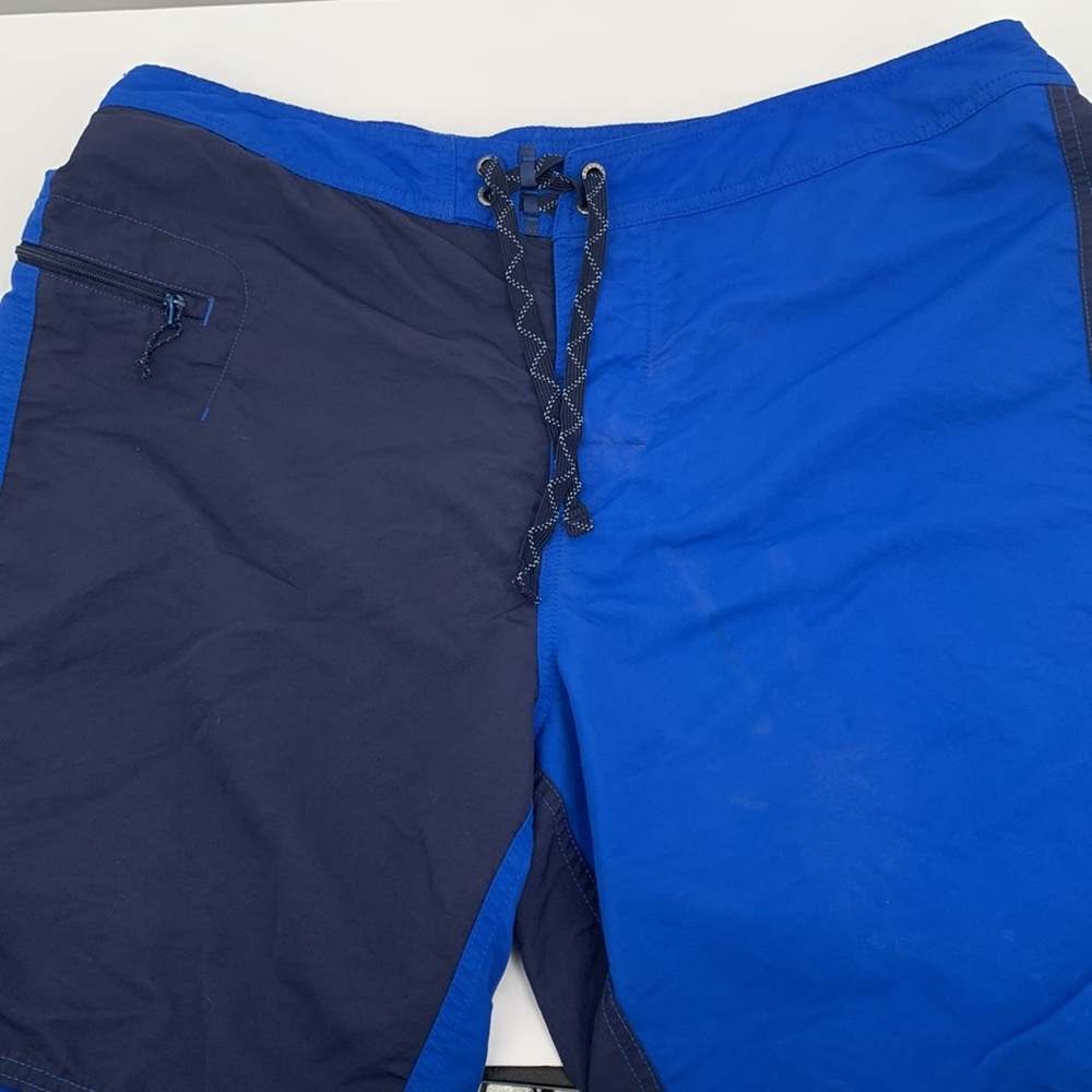 Patagonia Mens Blue Waterproof Shorts Size 36